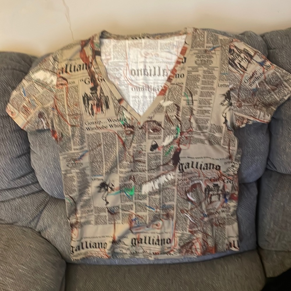 Galliano t-shirt large made in Italy unisex